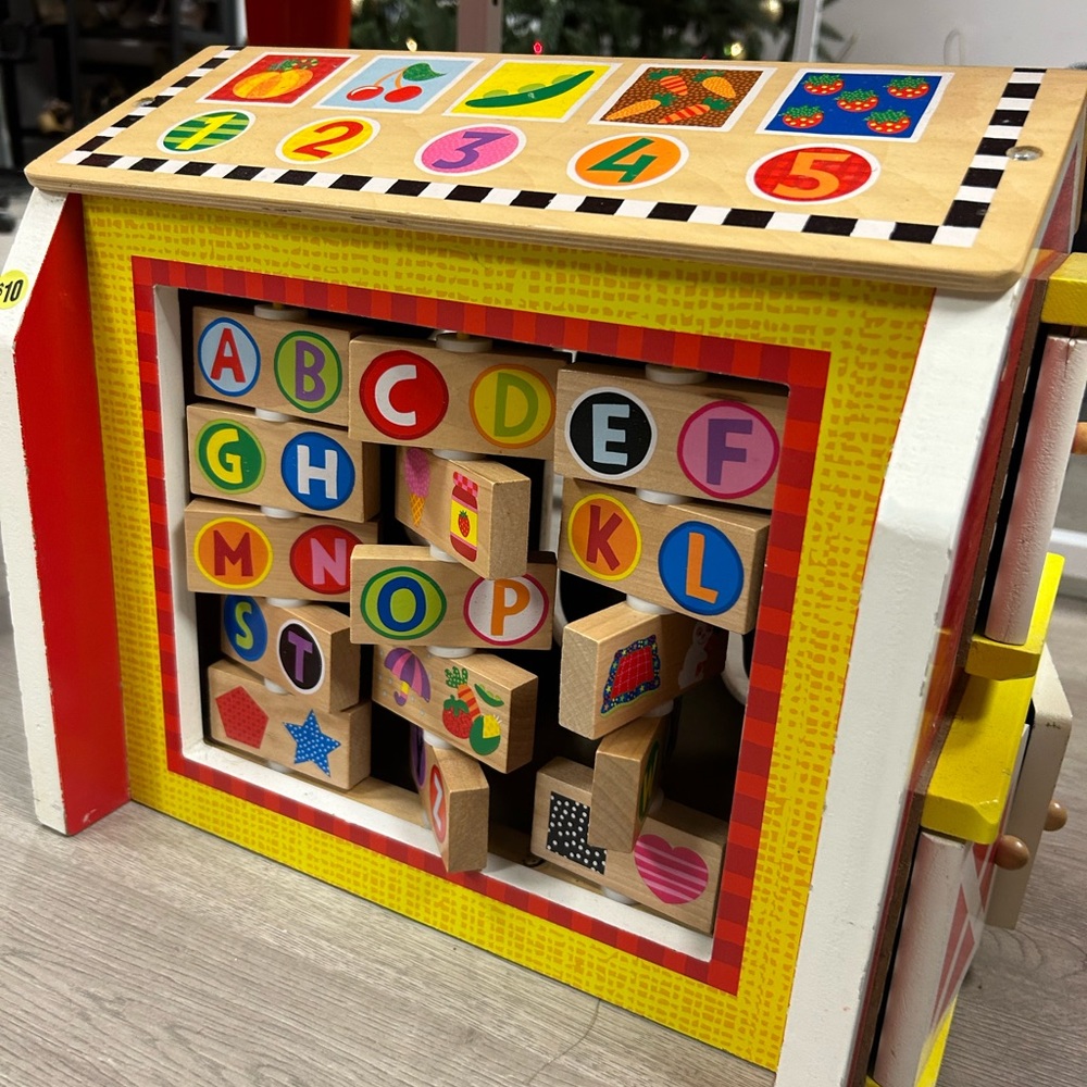 Melissa and Doug wooden play set